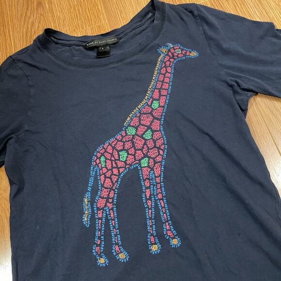 Marc Jacobs Navy Giraffe Graphic Shirt - Picture 3 of 8
